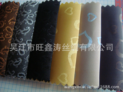 吳江旺鑫濤絲綢 F0360滌綸人絲提花里布的多場景跨界應(yīng)用